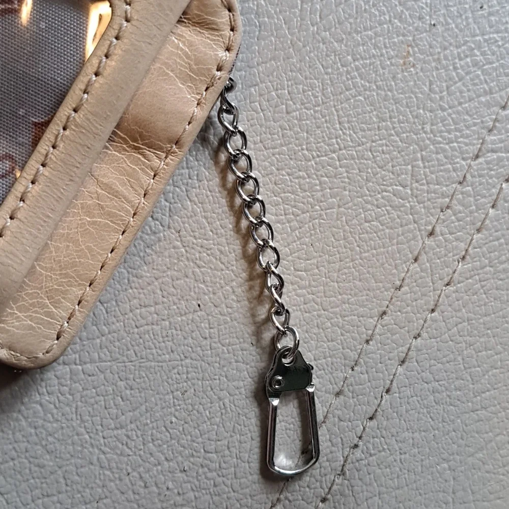 Hobo Beige Card Holder